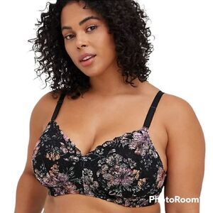 46DDD Lace Wireless Bra Lingerie Boudior Lightly Lined Lace Back Smoothing Flora